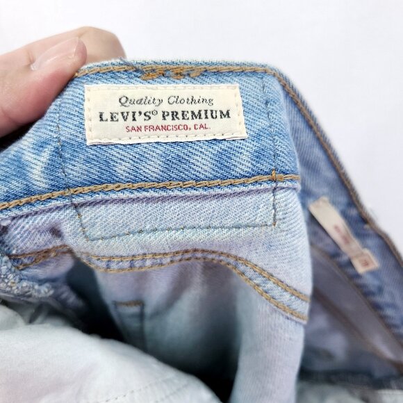 Levi's Premium Jeans Baggy High Loose Women 28x30 Denim Light Wash - Picture 10 of 13